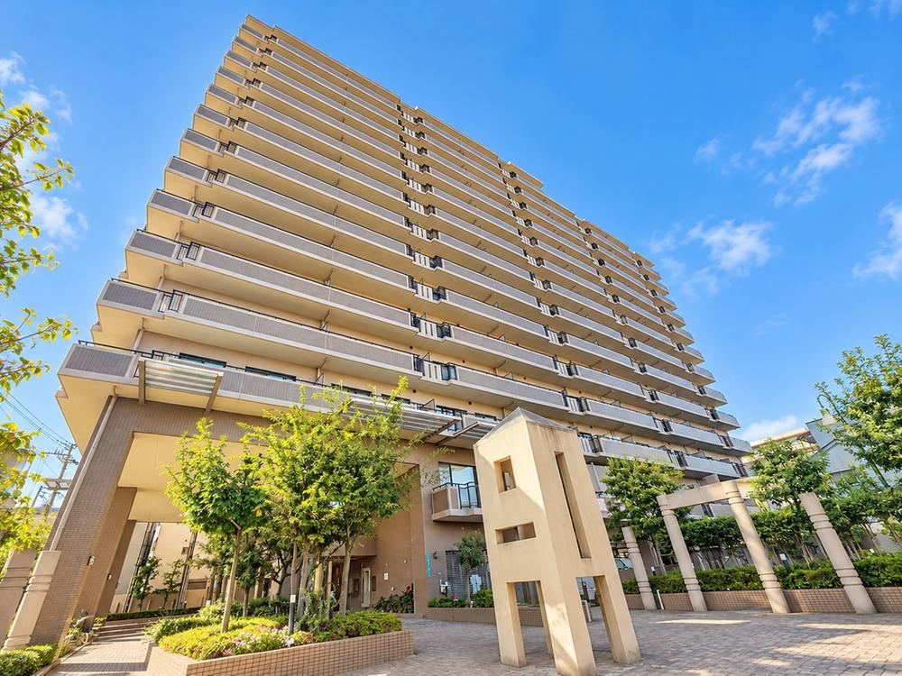 3LDK apartment in Hirano Ward, Osaka - Photo 1