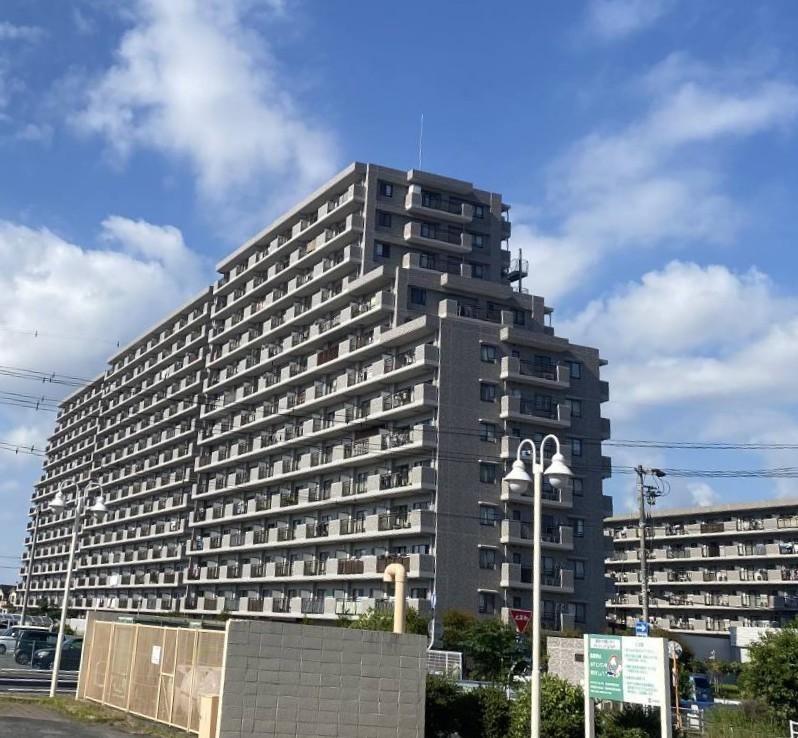 3LDK apartment in Konan, Aichi - Photo 1