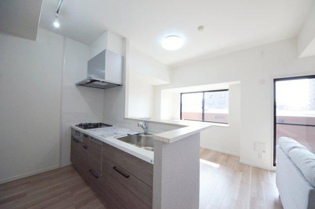 3LDK apartment in Nishi Ward, Hiroshima - Photo 1