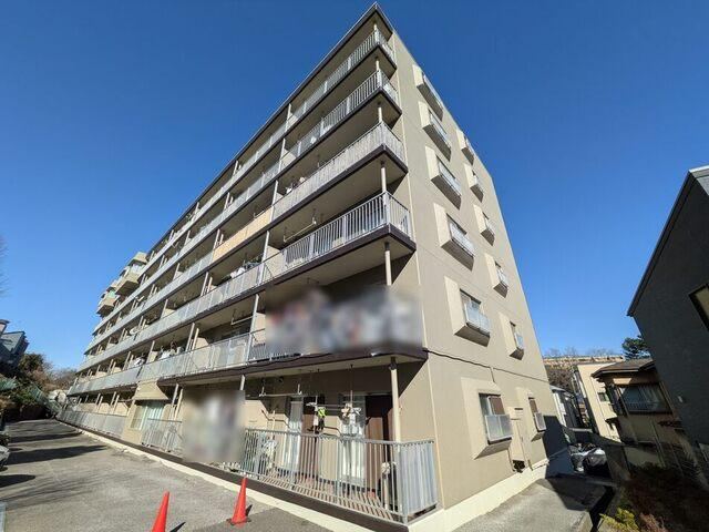 3LDK apartment in Funabashi, Chiba - Photo 1