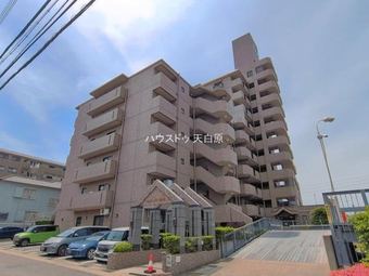 3LDK apartment in Tempaku Ward, Nagoya