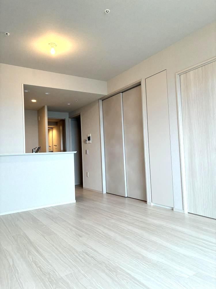 2LDK apartment in Tarumi Ward, Kobe, Hyogo - Photo 1