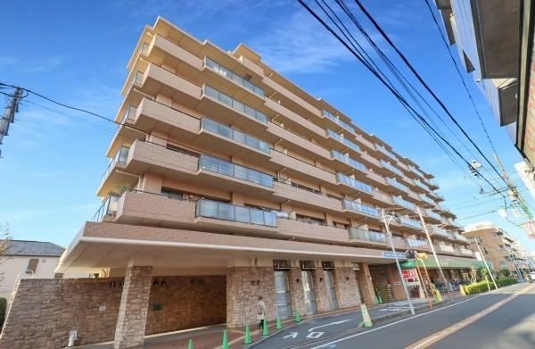 3LDK apartment in Setagaya Ward, Tokyo - Photo 1