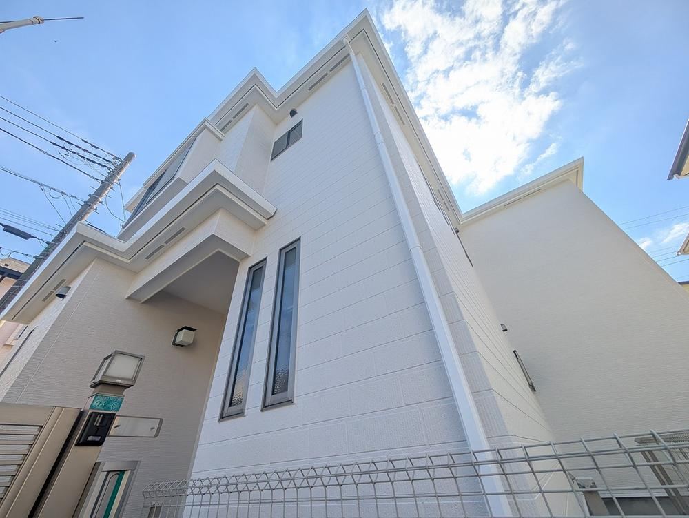 3LDK house in Ebina, Kanagawa - Photo 1