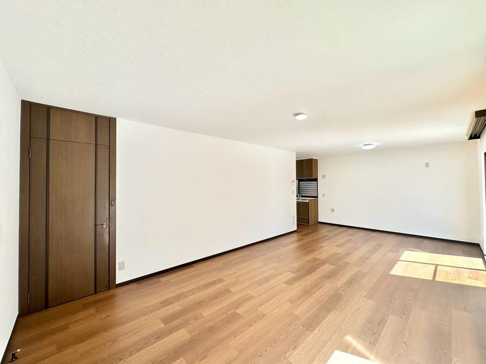 5LDK+S house in Kumano, Aki District, Hiroshima - Photo 1