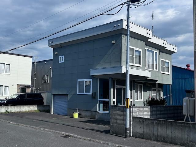 4LDK house in Kita Ward, Sapporo, Hokkaido - Photo 1