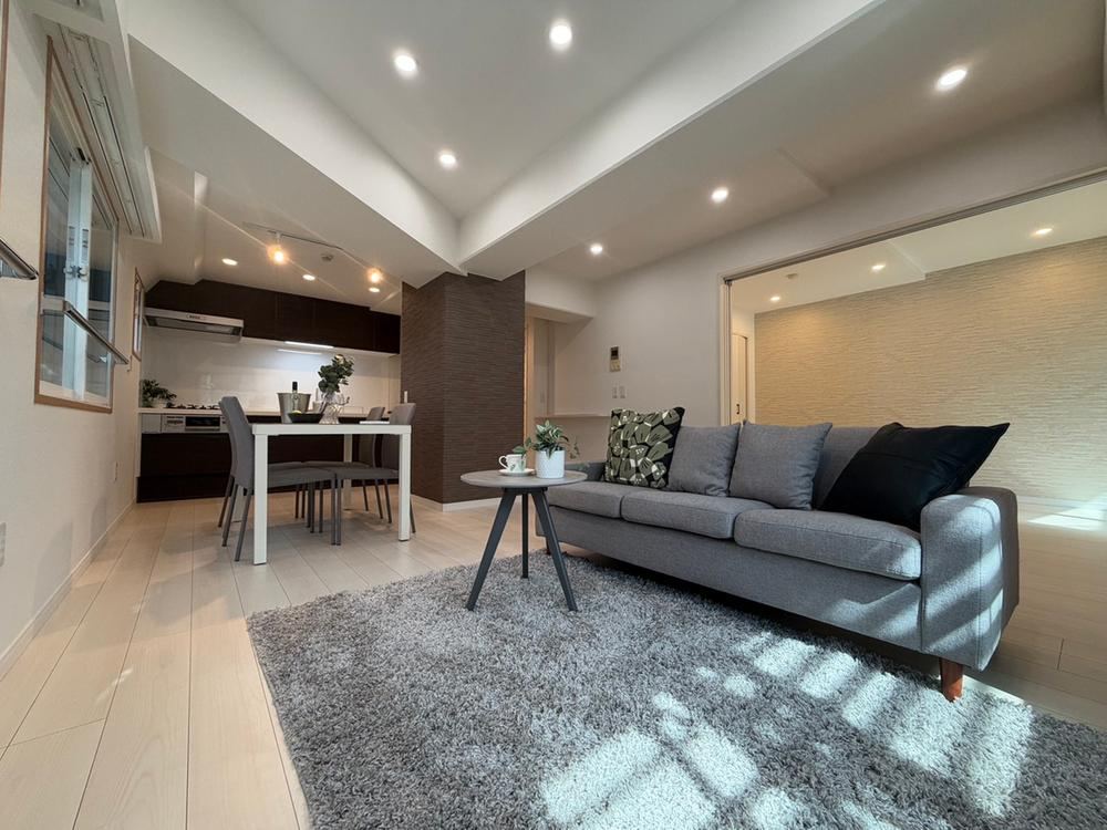 3LDK apartment in Edogawa Ward, Tokyo - Photo 1