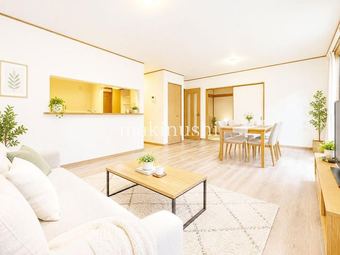 4LDK house in Tondabayashi