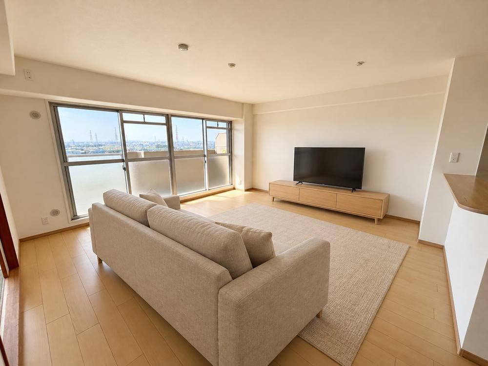 4LDK apartment in Takatsuki, Osaka - Photo 1