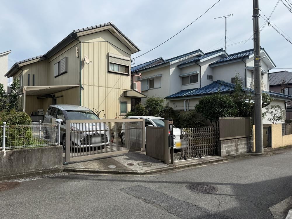 6LDK house in Asahi Ward, Yokohama, Kanagawa - Photo 1