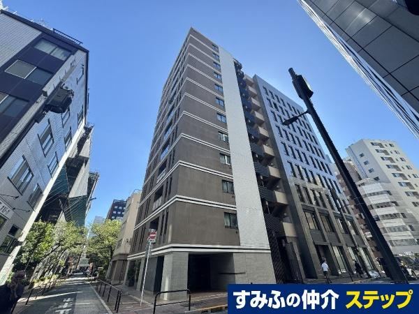 2LDK apartment in Chiyoda Ward, Tokyo - Photo 1
