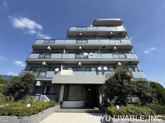 2LDK apartment in Yamato