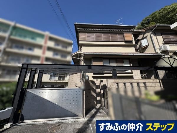 7LDK house in Nishinomiya, Hyogo - Photo 1