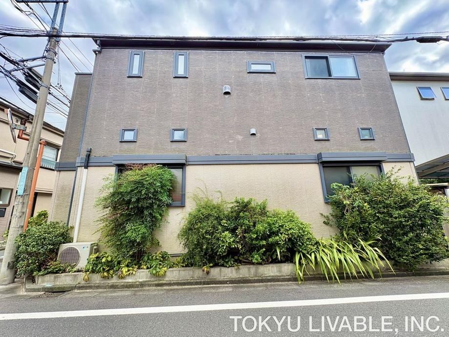 3LDK house in Setagaya Ward, Tokyo - Photo 1