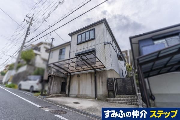 4LDK house in Kashiwara, Osaka - Photo 1
