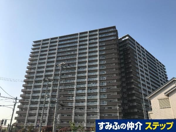 3LDK apartment in Nishi Ward, Sakai, Osaka - Photo 1