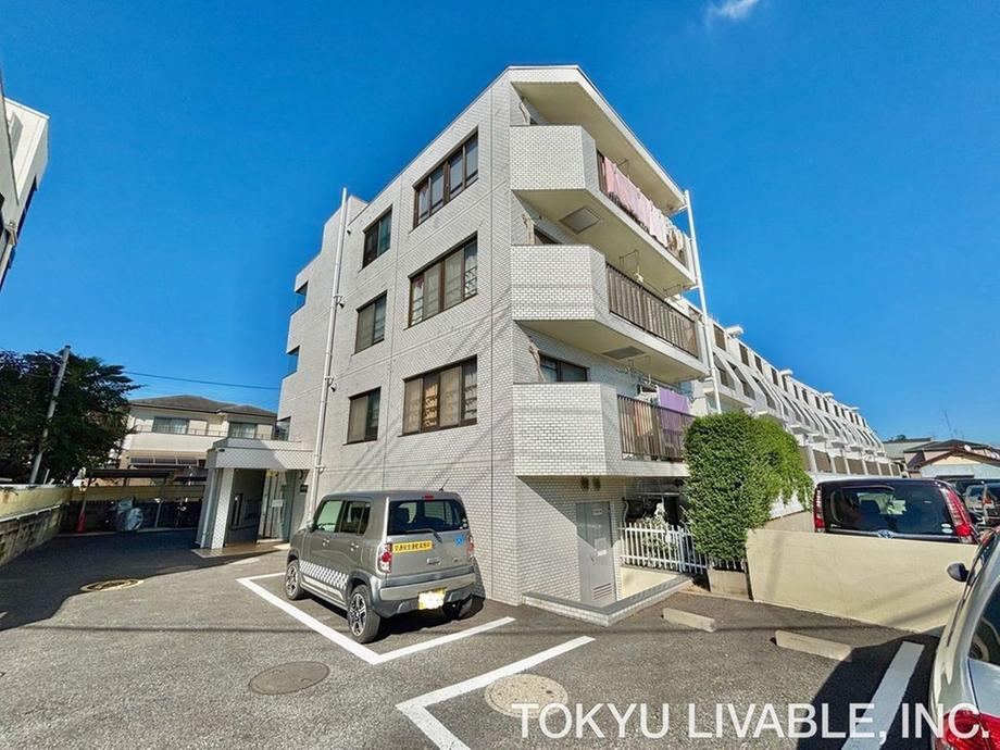 2LDK apartment in Minami Ward, Saitama - Photo 1