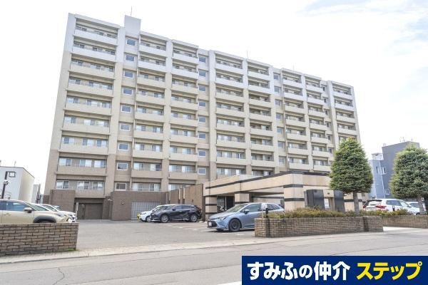 4LDK apartment in Shiroishi Ward, Sapporo, Hokkaido - Photo 1