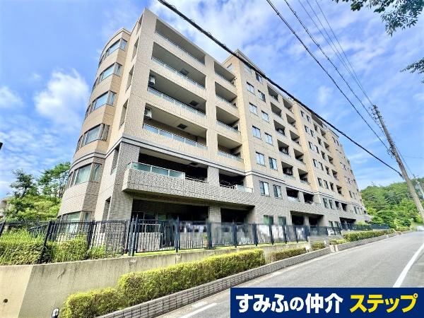 4LDK apartment in Nisshin, Aichi - Photo 1
