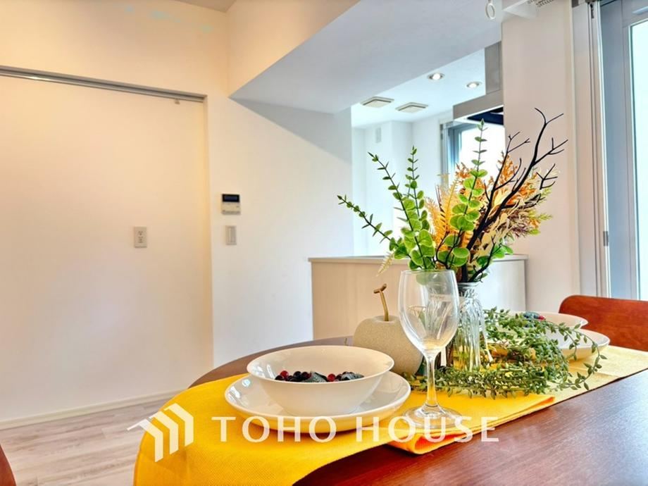 2LDK apartment in Chiyoda Ward, Tokyo - Photo 1