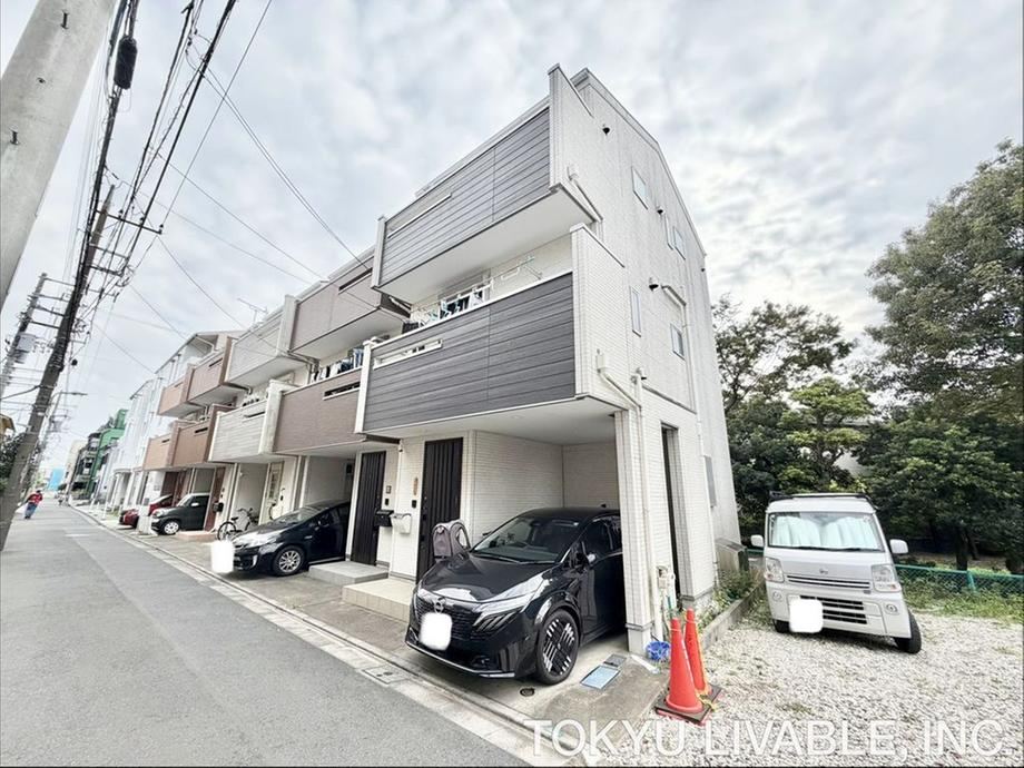 1LDK+S house in Ota Ward, Tokyo - Photo 1