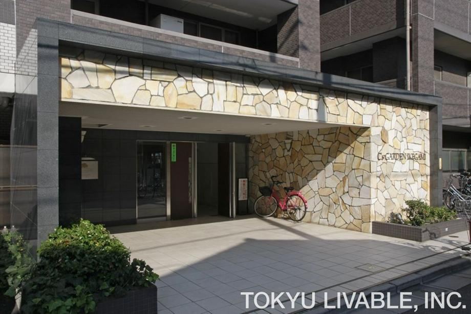 3LDK apartment in Ota Ward, Tokyo - Photo 1