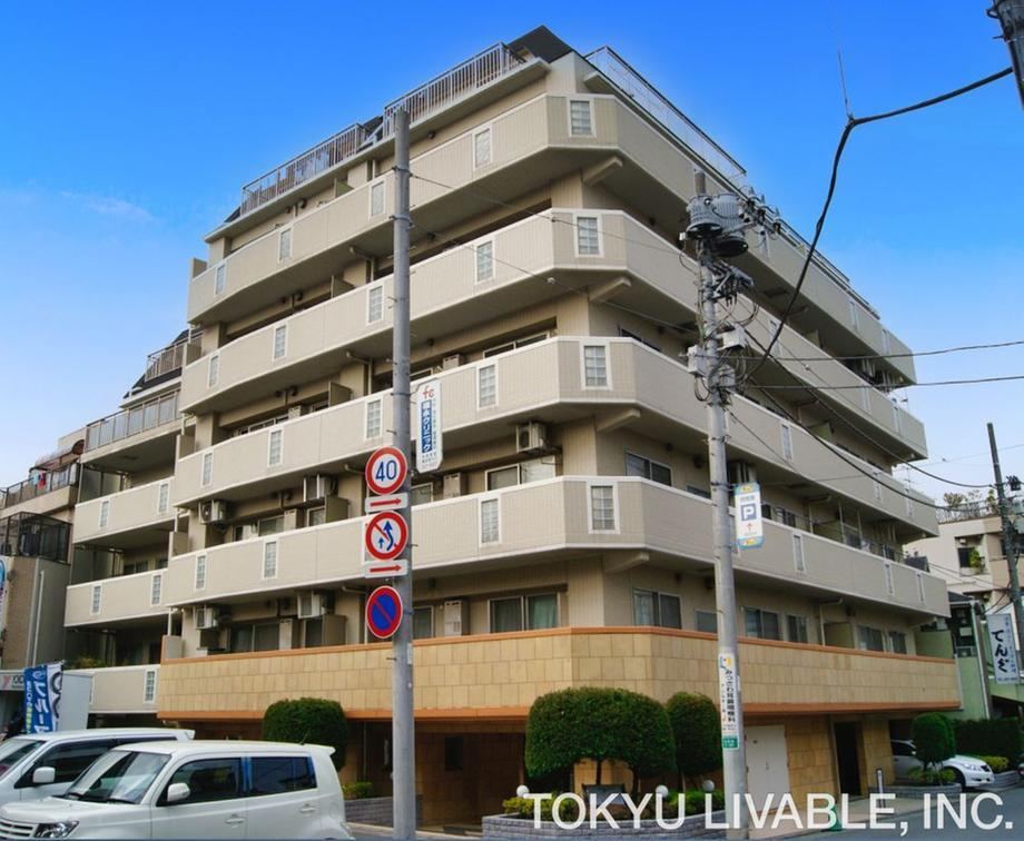 1LDK+S apartment in Kanagawa Ward, Yokohama, Kanagawa - Photo 1