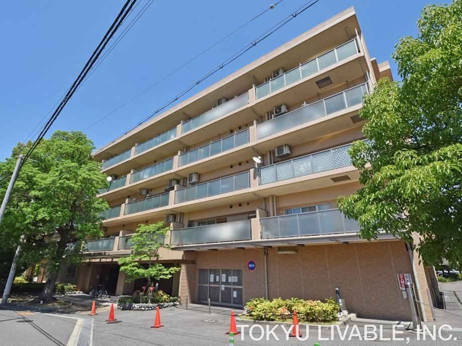 3LDK apartment in Abeno Ward, Osaka - Photo 1
