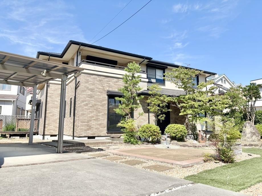 5LDK+S house in Kakogawa, Hyogo - Photo 1