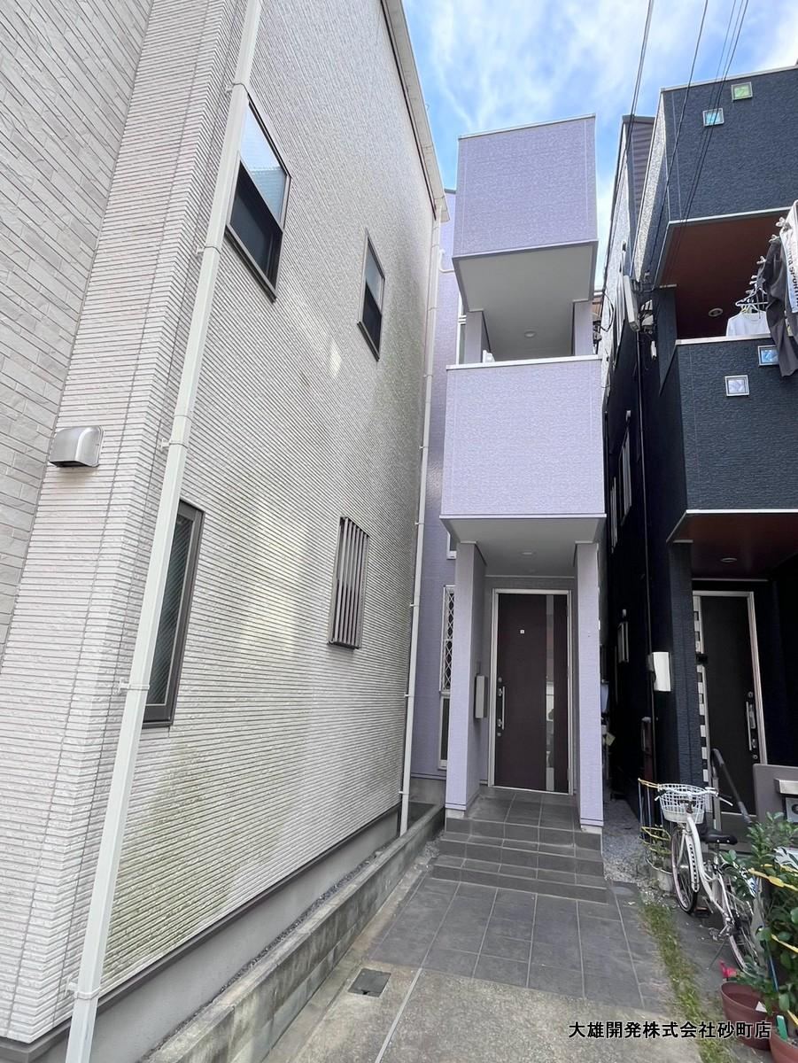 3LDK house in Koto Ward, Tokyo - Photo 1