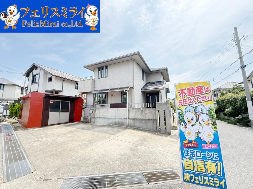 3LDK house in Tarumi Ward, Kobe, Hyogo - Photo 1