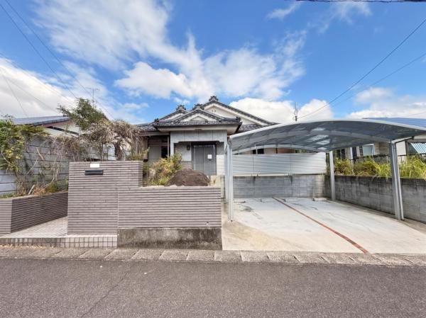 5DK house in Aira, Kagoshima - Photo 1