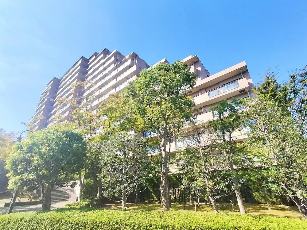 4LDK apartment in Tsuzuki Ward, Yokohama, Kanagawa - Photo 1