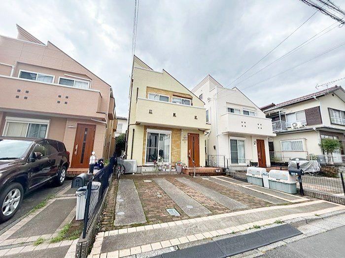 4LDK house in Chofu, Tokyo - Photo 1
