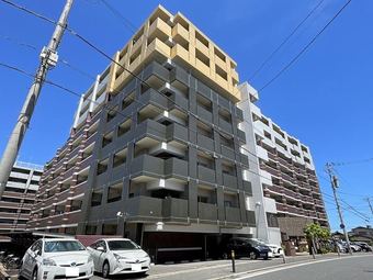 3LDK apartment in Yahatanishi Ward, Kitakyushu