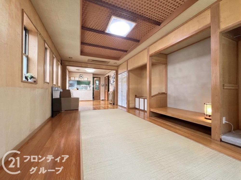 5LDK house in Higashiosaka, Osaka - Photo 1