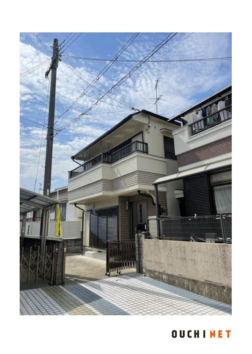 4LDK house in Toyonaka, Osaka - Photo 1