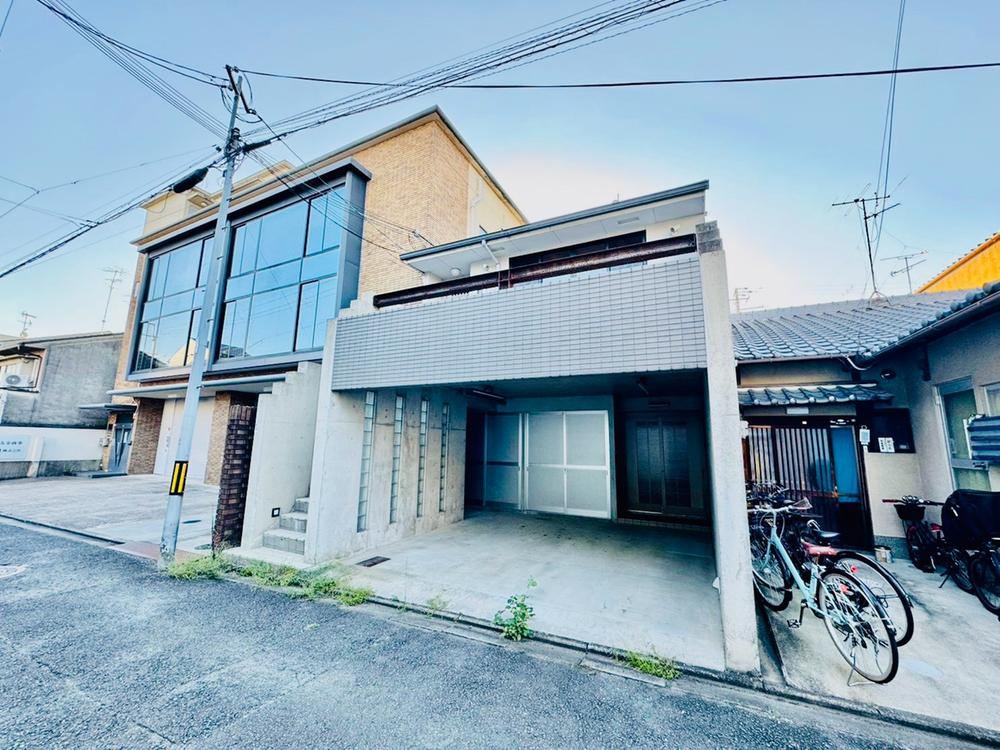 4LDK house in Nakagyo Ward, Kyoto - Photo 1