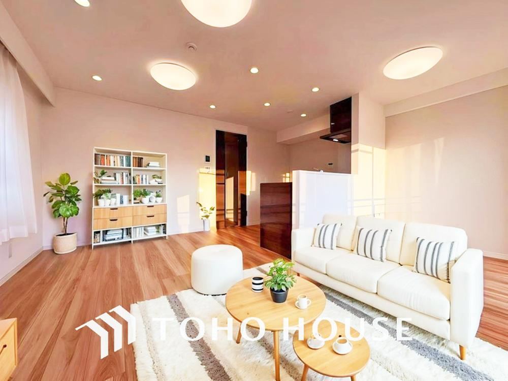 2LDK apartment in Ota Ward, Tokyo - Photo 1