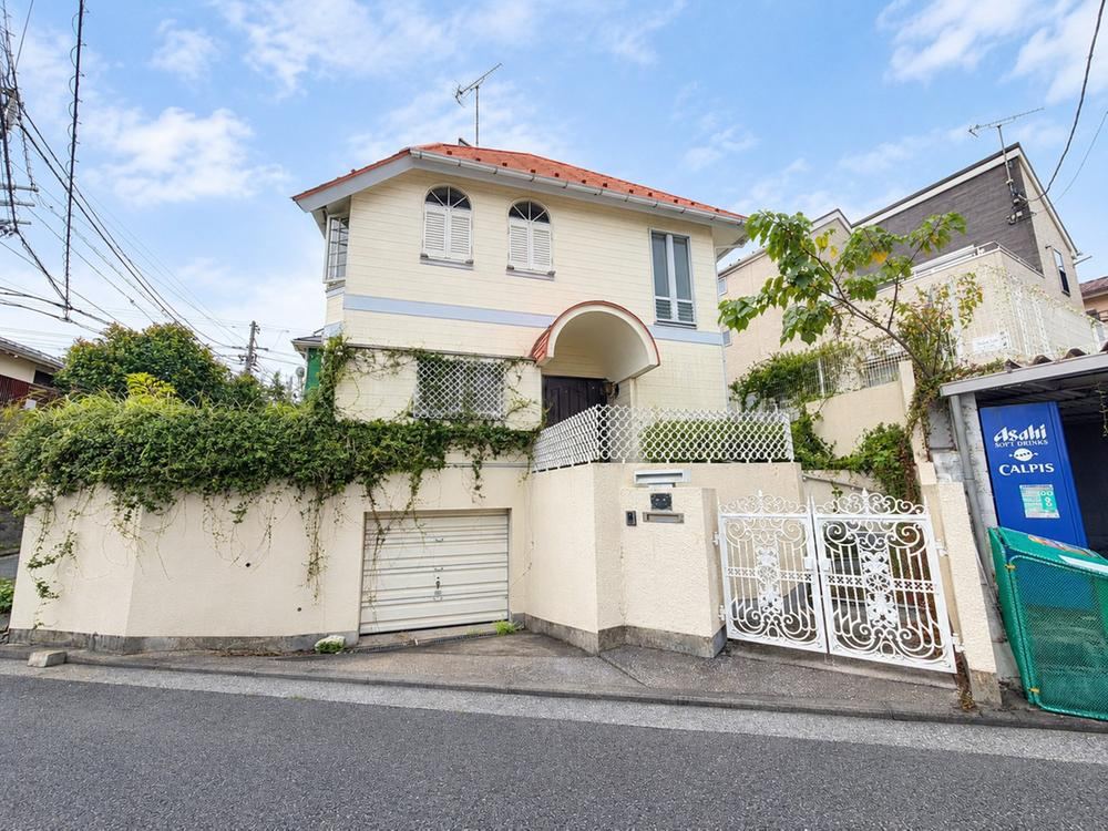 3LDK house in Minami Ward, Yokohama, Kanagawa - Photo 1