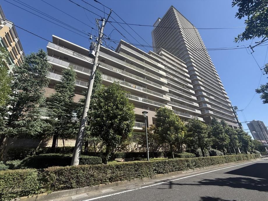 3LDK apartment in Chuo Ward, Saitama - Photo 1