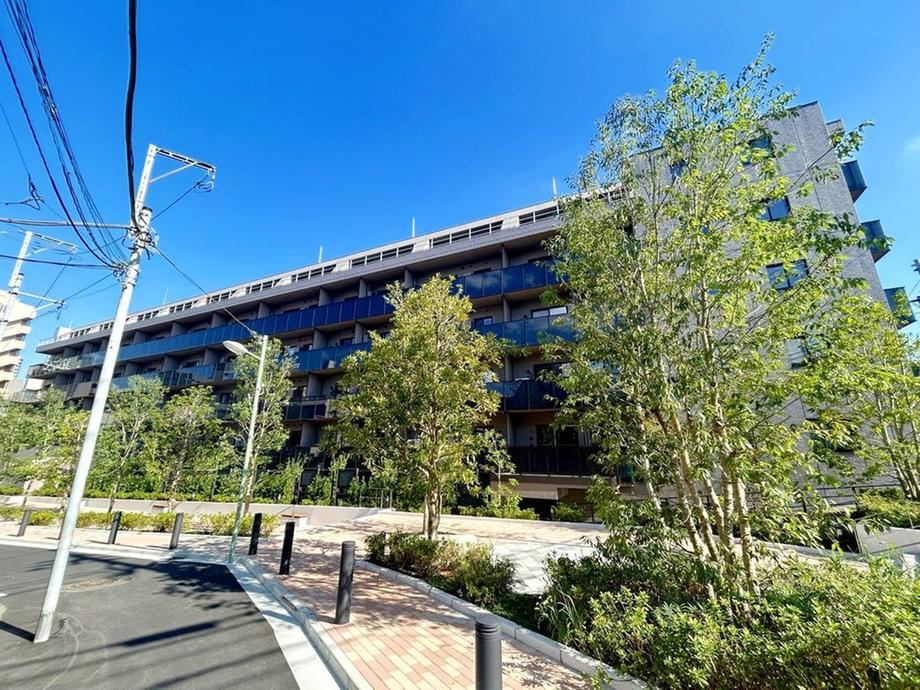 1LDK apartment in Shinagawa Ward, Tokyo - Photo 1