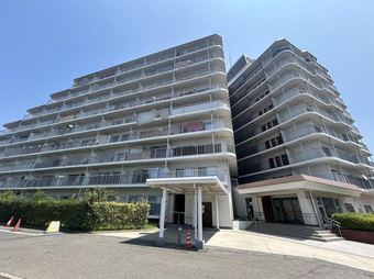 2LDK+S apartment in Inagi