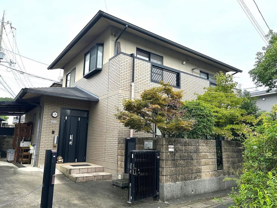 4LDK+S house in Yamashina Ward, Kyoto - Photo 1