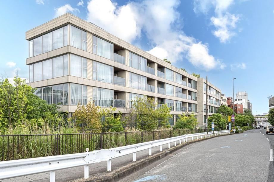 3LDK apartment in Setagaya Ward, Tokyo - Photo 1
