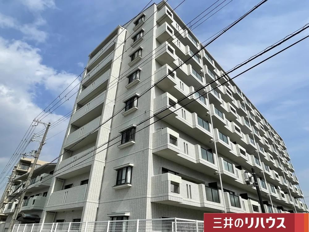 2LDK+S apartment in Takarazuka, Hyogo - Photo 1