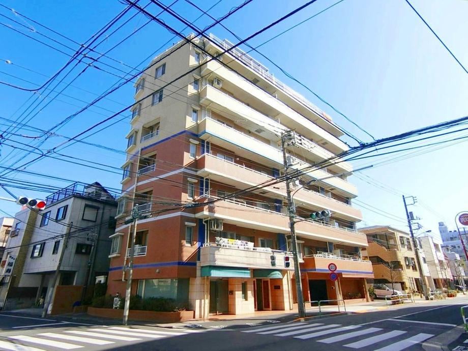 2LDK apartment in Kita Ward, Tokyo - Photo 1