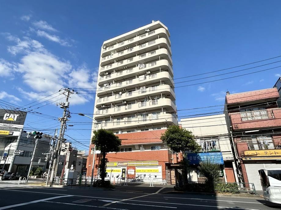 1LDK apartment in Sumida Ward, Tokyo - Photo 1