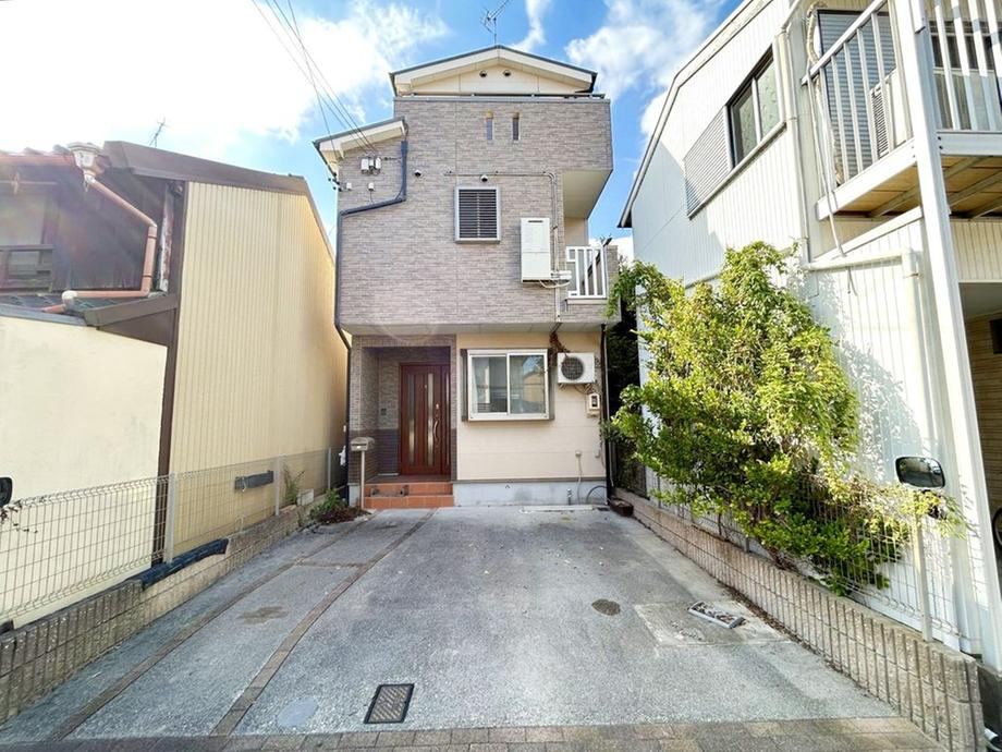 4LDK house in Nakagawa Ward, Nagoya, Aichi - Photo 1