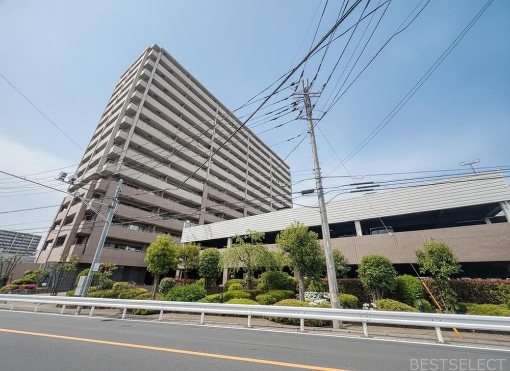 3LDK apartment in Asaka, Saitama - Photo 1